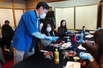 img_101_04_mv_resize.jpg